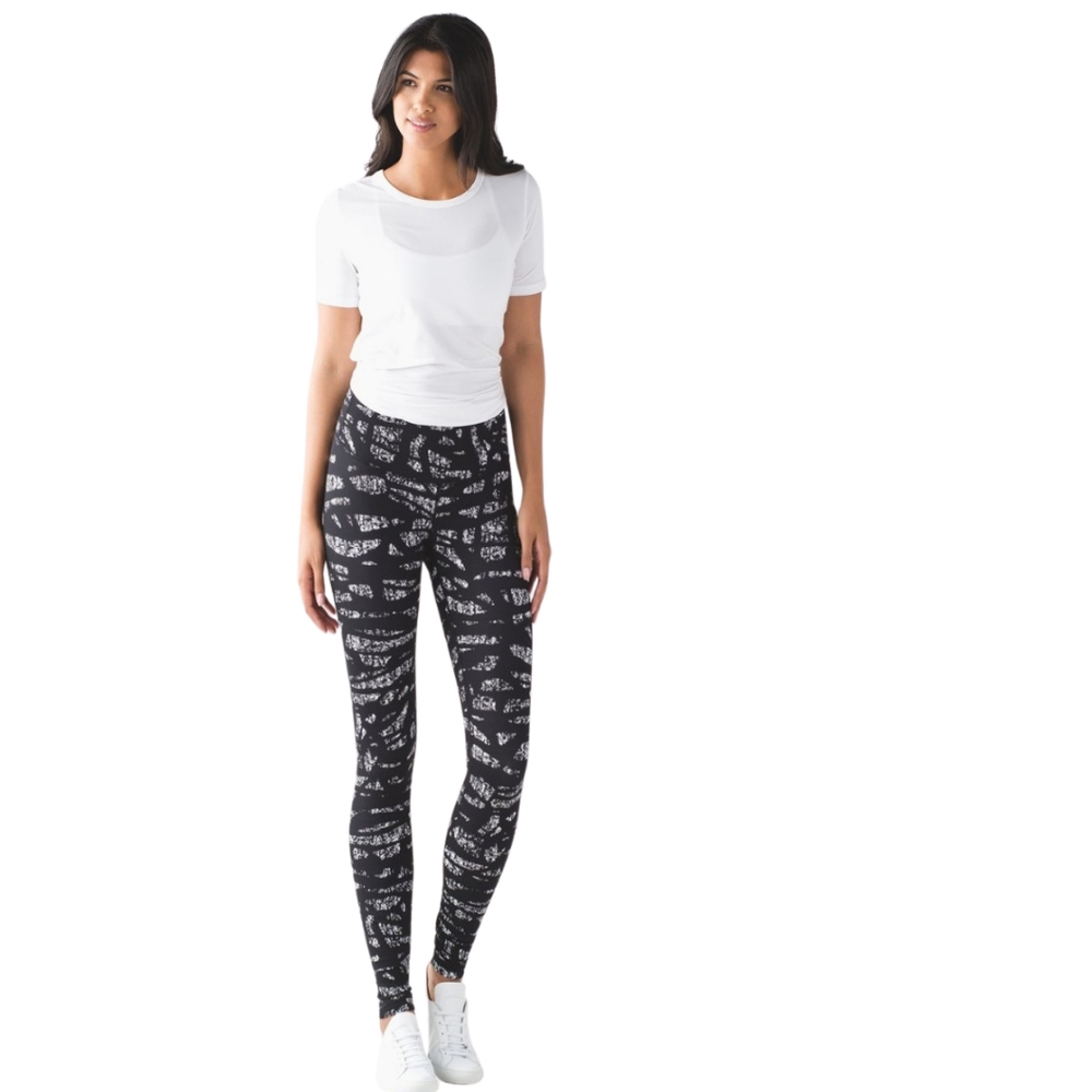 LULULEMON Wunder Under *EUC* High-Rise Full Length "Graf" Black / White 10